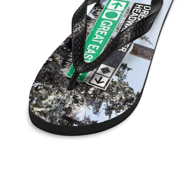 Unisex Flip-Flops - Dreammaker Trail Sign